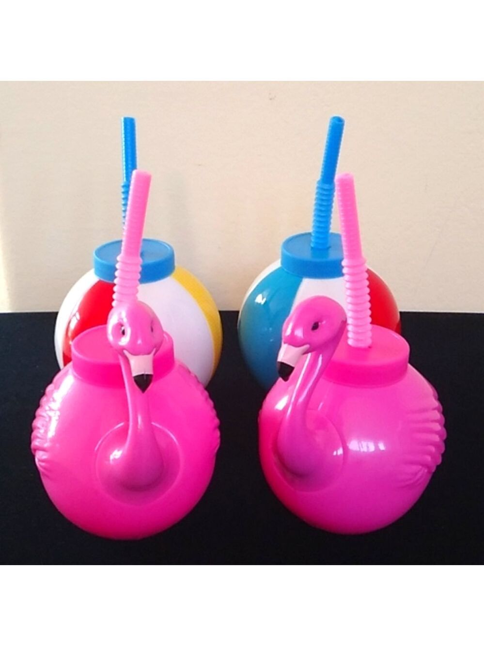 D-NWT Sets of 4 Cups with Reusable Straws